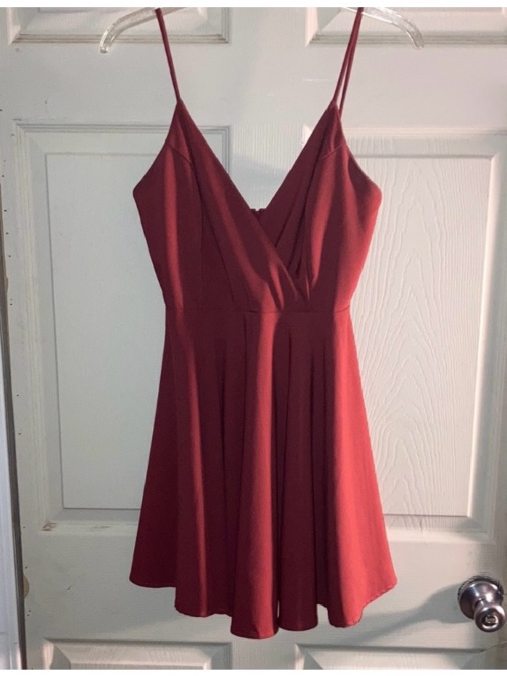 Windsor Burgundy Strappy V- Neck Cross Back Flare  Skater Dress Women’s Size S